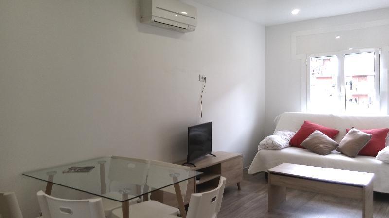 Castel Apartments L'Hospitalet de Llobregat Eksteriør billede